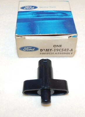 71-72 Thunderbird Monterey Lincoln Mark III NOS POWER RELEASE TRUNK LATCH SWITCH — 第 1/2 张图片