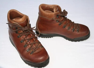 Scarpa Trionic Attak Brown Leather Waterproof Hiking Boots 6 MEN/7 WM  EUC - Image 1 of 4