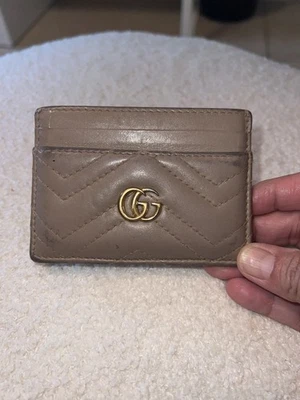 Tarjetero Gucci Doble G Cuero Beige 443127-493075  Foto 1 de 4