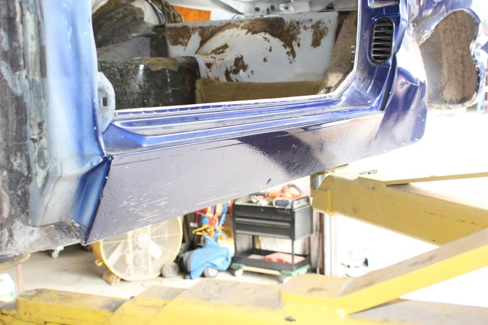 83-91 Porsche 944 Conductor Lado Izquierdo Balancín Panel Corte *SOLO SECCIÓN DELANTERA Foto 1 de 4