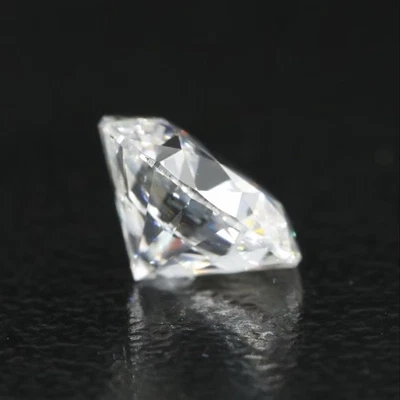 Diamante redondo cultivado en laboratorio corte ideal IGI 1,02 quilates D IF brillante como crecido Foto 1 de 4