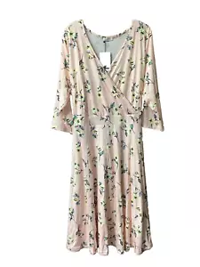 PINUP FASHION V Neck Casual 3/4 Sleeve Pink Floral New Size 18 W Pin Up - Picture 1 of 5