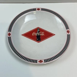Coca-Cola by Gibson Black Diamond 7.5" Plate Red White 2003 Coke - Picture 1 of 6