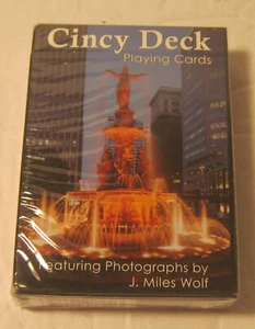 Tarjetas de juego CINCY DECK NUEVAS en envoltura para violonchelo J. ¡¡Fotografía MILES WOLF!!! - Imagen 1 de 2