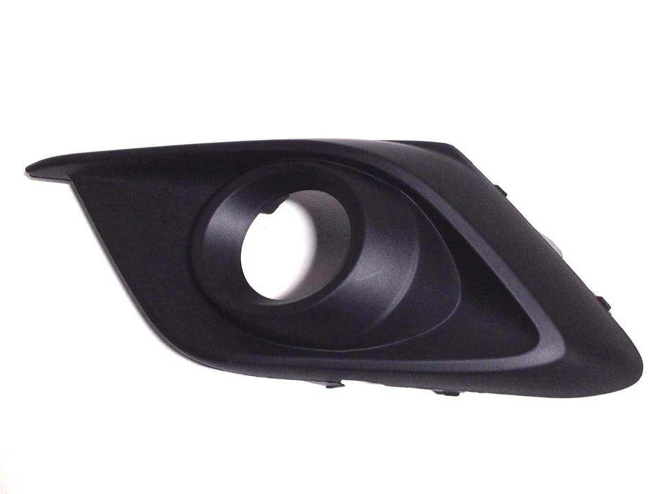ПОДХОДИТ ДЛЯ MAZDA 3 2014 2015 2016 КРЫШКА ПРОТИВОТУМАННОЙ ФАРЫ С ОТВЕРСТИЕМ ЛЕВЫЙ ДРАЙВЕР BHR150C21A - Изображение 1 из 1