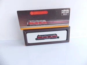 8820 / ECHELLE Z 1:220 / MARKLIN MINI CLUB LOCOMOTIVE V 221 131-6 - Imagen 1 de 6