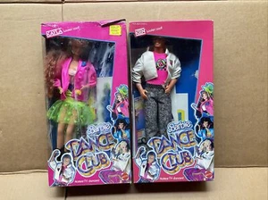 BARBIE DANCE CLUB PUPPE SET MIT KAYLA UND KEN in Schachteln - Bild 1 von 4