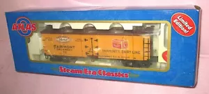 Atlas 8125-2 FAIRMONT CREAMERY DAIRY 36' Reefer #30158 3-Rail O-Gauge NEW IN BOX - Picture 1 of 3