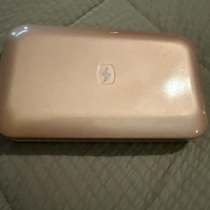 Désinfectant et chargeur pour téléphone portable UV PHONESOAP modèle 500-3 rose - Photo 1 sur 10