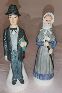 KRAUS 1972 OLD STYLE COLONY WINERY DECANTER MIDDLE AMANA Iowa Lady & Gentleman - Bild 1 von 12