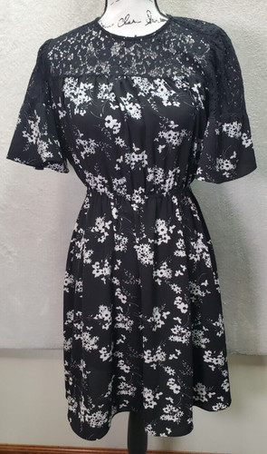 Abito da donna Michael Kors Fit & Flare taglia 4 nero bianco pizzo floreale collo rotondo