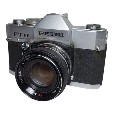 Cámara SLR de 35 mm completamente automática PETRI FT EE de colección con lente PETRI CC 55 mm f1,8 Foto 1 de 4