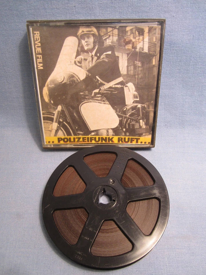 SUPER-8-FILM POLIZEIFUNK RUFT REVUE HAFENPOLIZEI HAMBURG 1969 BESUCH AUS KÖLN - Bild 1 von 4