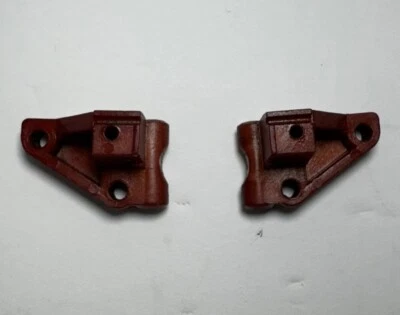 Vintage TEAM ASSOCIATED RC10 Gold Pan Buggy FRONT A-ARM HINGE MOUNTS - Image 1 of 4