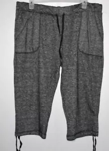 Bobbie Brooks Women's Capri Sweatpants Grey Elastic Waist Size Medium - Picture 1 of 3