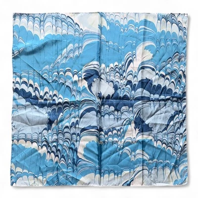 Cachecol vintage de seda azul Japão 37 x 27" em excelente estado usado - Imagem 1 de 4