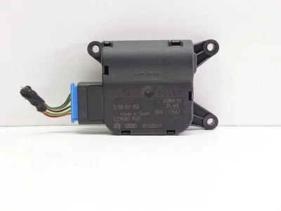 Audi A6 S6 C6 4F 2004 Actuator Heater Air Conditioning 4F0820511 Diesel 103kW UST122405 - Image 1 of 4