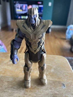 Marvel Legends Avengers: Endgame, Armored Thanos BAF 2018 sin brazo izquierdo ni arma Foto 1 de 4