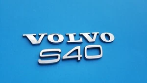 05 06 07 08 09 10 11 VOLVO S40 REAR GATE LID EMBLEM LOGO BADGE SET USED OEM A4 - Picture 1 of 3