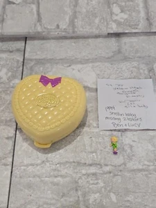 Vintage 1994 Bluebird Polly Pocket Strollin Baby Yellow Heart Compact & Figure - Picture 1 of 9