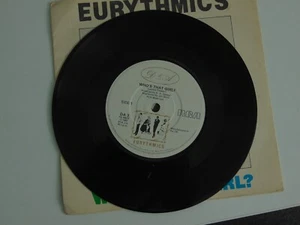 EURYTHMICS - WHO'S THAT GIRL. 1983 UK SYNTH POP 7" SINGLE. - Picture 1 of 1