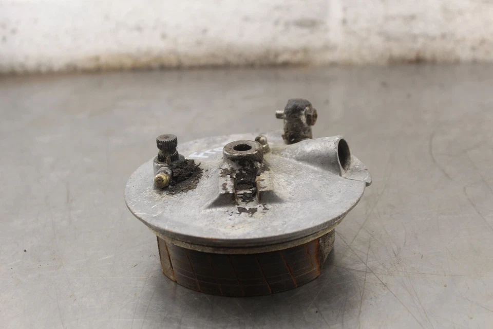 1967 Yamaha YL2 100 FRONT BRAKE DRUM ASSEMBLY U718 - Image 1 of 4