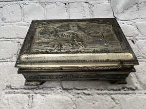 Vintage/Antique Repousse Motif Jewelry/Trinket Box Amazing Detail - Picture 1 of 11