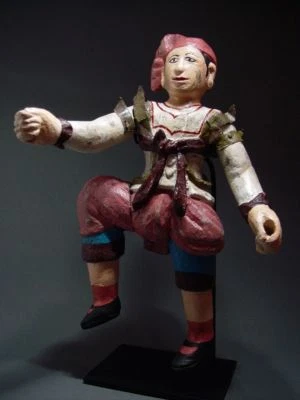 ANTIQUE BURMESE MANDALAY THEATRICAL MALE FIGURE, WOOD ELEMENT. MYANMAR 19th C. - Image 1 of 4