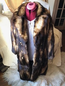 Increíble ABRIGO LARGO DE PIEL DE VISÓN FITCH DE COLECCIÓN MARRÓN RUBIO NATURAL NEGRO - PEQUEÑO/Med. - Imagen 1 de 12