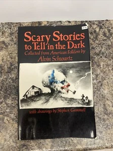 Scary Stories to Tell in the Dark Alvin Schwartz Softcover 1981 6. Druck - Bild 1 von 12