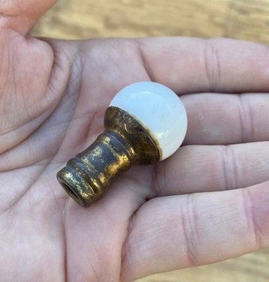 Antigua lámpara redonda con acabado de porcelana barra de cortina de relámpago herrajes arquitectónicos Foto 1 de 4