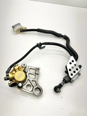 Honda CBR600RR 2003 2004 CBR 600RR OEM pinza de freno trasera cilindro maestro Foto 1 de 4