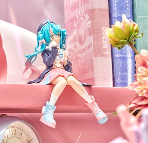 Figura de tapón Miku Hatsune Nudoro amante ropa de marinero arte de Shiori Sakura - Imagen 1 de 11