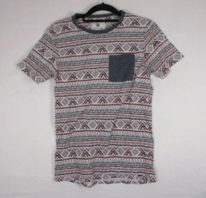 On the Byas Small Crew Neck Short Sleeve Colorful T-Shirt with Pocket - Picture 1 of 11