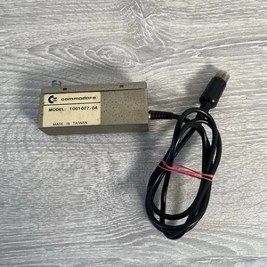 Commodore VIC 20 RF Modulator Unit Model 1001027-04 - Bild 1 von 6