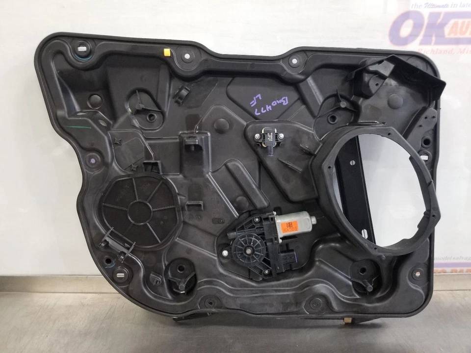 19 2019 DODGE DURANGO DOOR WINDOW REGULATOR FRONT LEFT DRIVER  Foto 1 de 4