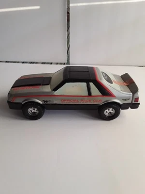 VINTAGE EZRA BROOKS 1979 FORD MUSTANG INDY PACE CAR  DECANTER EMPTY - Image 1 of 4