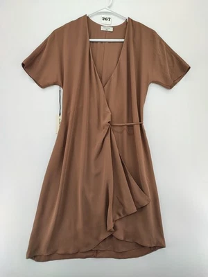 Vestido envolvente Babaton marrón 100 % poliéster talla XXS Foto 1 de 4