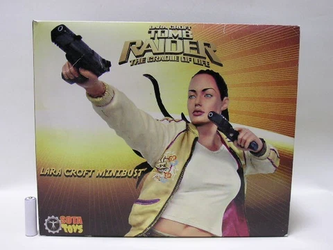 SOTA TOYS TOMB RAIDER LARA CROFT MINIBUST Statue Cover