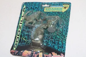 Godzilla 1998 3er Set Neuheit Radiergummis Vintage 1998 nagelneu sauber unbeschädigt - Bild 1 von 6