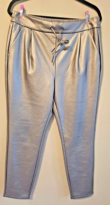 Pantalones de metal Vero Moda bronce talla L/32, cuero vegano Foto 1 de 4