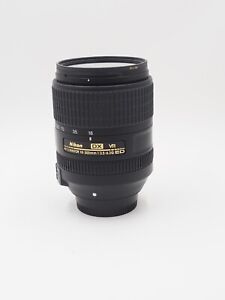 Nikon AF-S 18-300mm f/3.5-6.3G ED DX VR lens (U35082)
