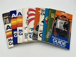 1971 - 1980 (10) Houston Astros Baseball Press Radio / TV Guides Media Vintage! - Picture 1 of 5