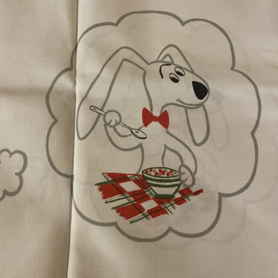 Vintage Trix Cereal Rabbit Graphic Pillow Cases Springmaid Muslim - Image 1 of 4