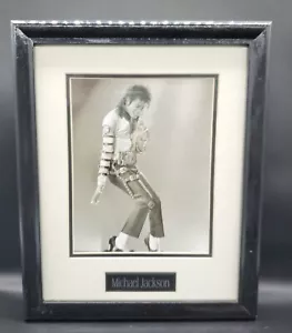 Foto de Michael Jackson en marco mate y placa de identificación - Imagen 1 de 4