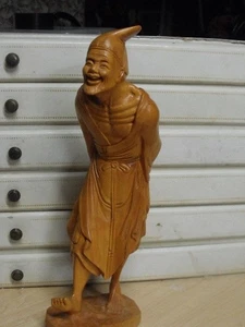 Estatuilla china de colección tallada a mano de boj de 10 1/2" de Ji Gong Crazy Monk - Imagen 1 de 6
