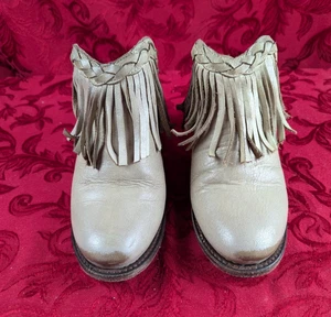 Free Bird: ZAPATOS LUCY FLECOS (Talla 10 Mujer) Cuero, Tacón - Imagen 1 de 7