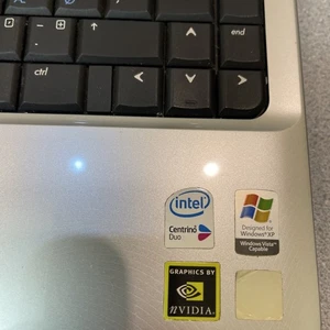 pavilion dv2000 Laptop Spares Repair No power No Hdd Nvidia Intel Centrino Winds - Afbeelding 1 van 7