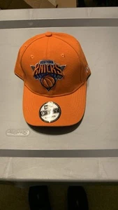New Era New York Knicks 9Fifty Blue Adjustable Snapback Hat Cap - Picture 1 of 8