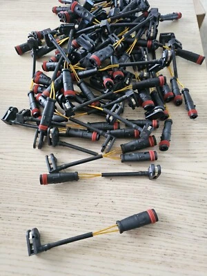 pack of  x37 Front/Rear Brake Pad Wear Sensors for Mercedes Sprinter JOBLOT X37 - Image 1 of 4